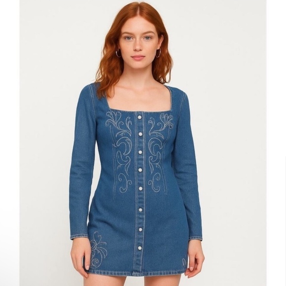 Avec Les Filles Denim Embroidered Western Long Sleeve Mini Dress NWT - Picture 3 of 4